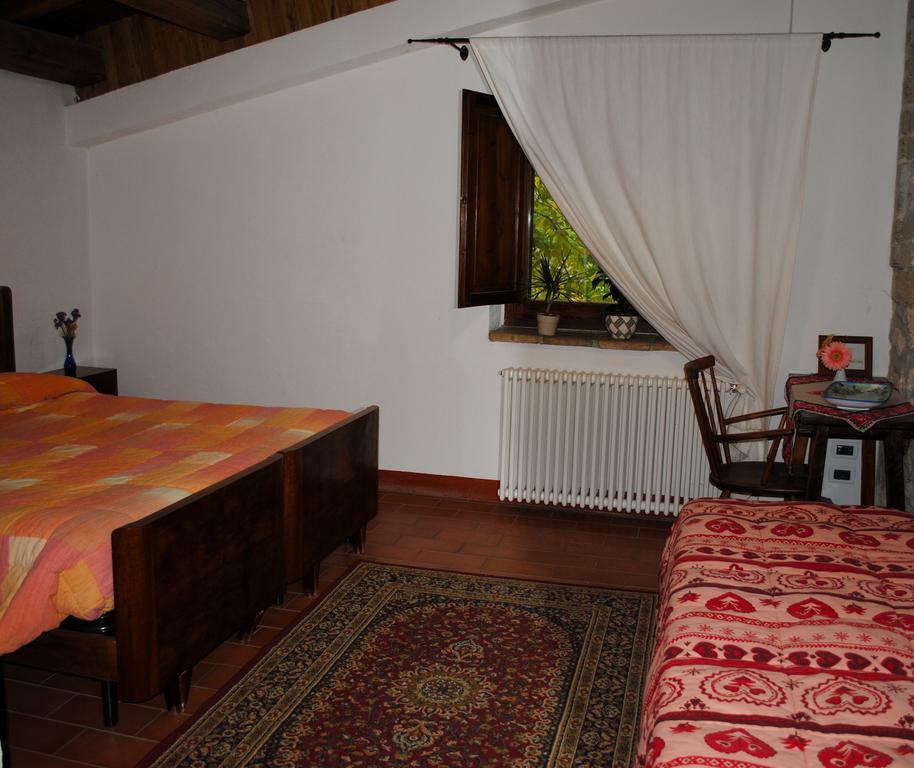 Locanda Sul Lago Santo Stefano Di Sessanio Oda fotoğraf